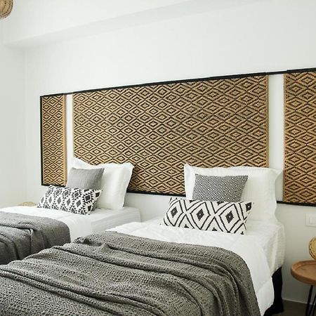 Elounda Katikia Luxury Living Apartment ภายนอก รูปภาพ