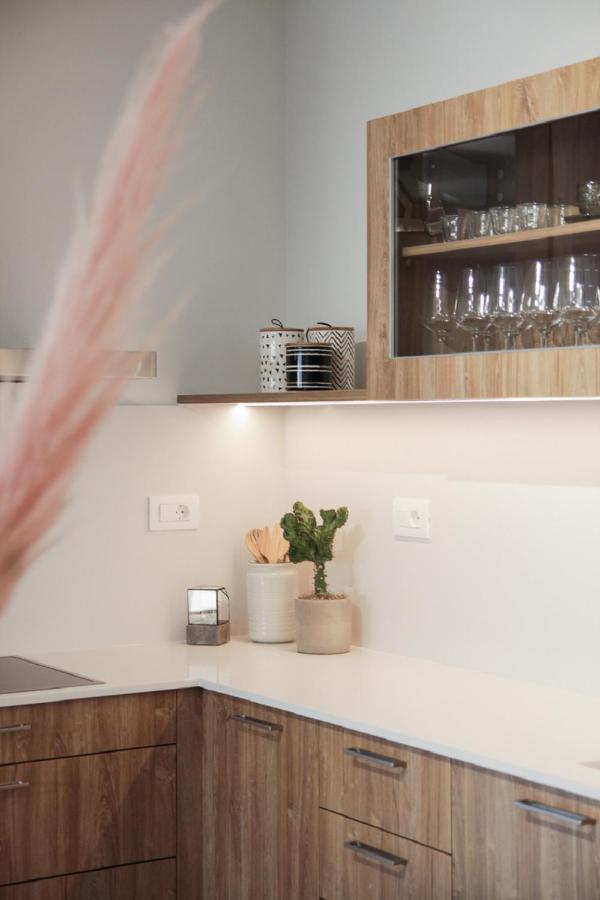 Elounda Katikia Luxury Living Apartment ภายนอก รูปภาพ