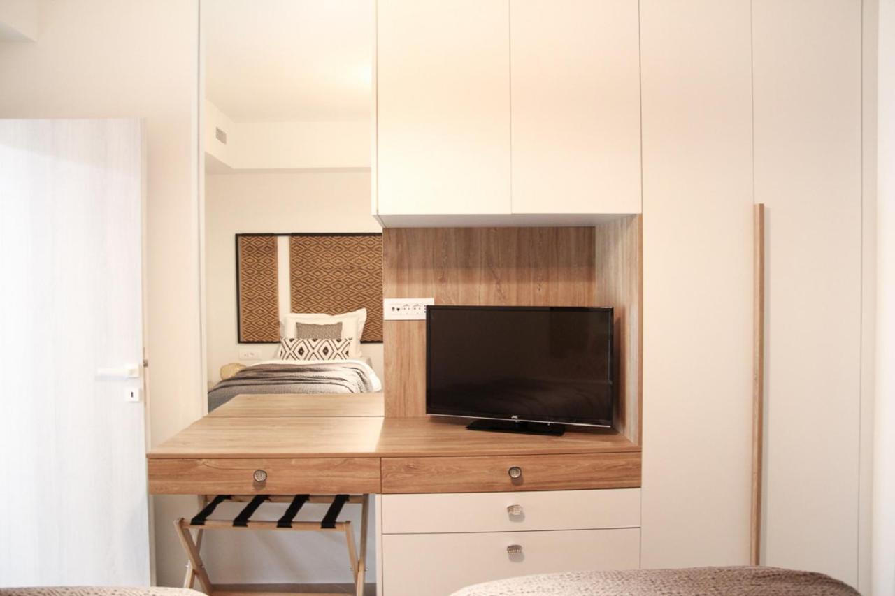 Elounda Katikia Luxury Living Apartment ภายนอก รูปภาพ