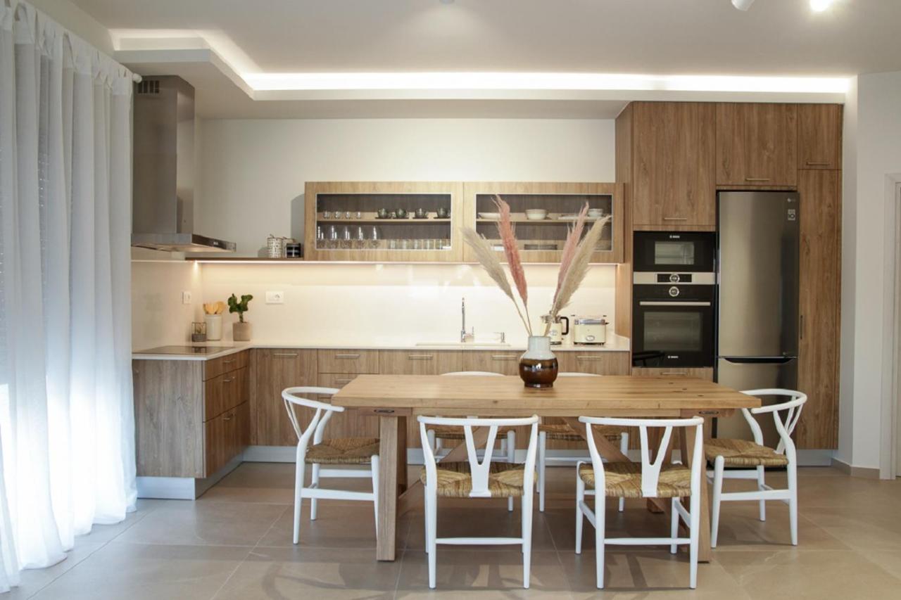 Elounda Katikia Luxury Living Apartment ภายนอก รูปภาพ